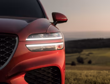 Genesis GV70 2.5T AWD [EU-spec] '2021–24