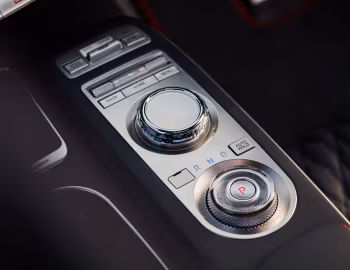 Интерьер Genesis GV70 3.5T AWD [Australia] '2021–24