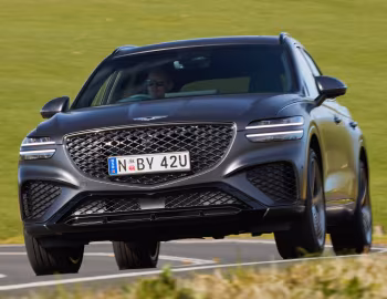 Genesis GV70 3.5T AWD [Australia] '2021–24