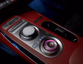 Интерьер 2022–24 Genesis GV70 3.5T AWD [North America] '2021–24