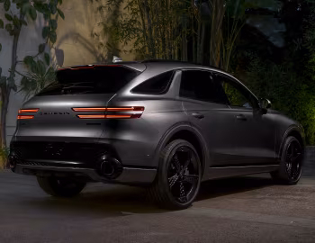 2022–24 Genesis GV70 3.5T AWD [North America] '2021–24