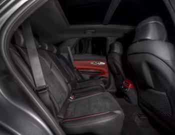Интерьер 2022–24 Genesis GV70 3.5T AWD [North America] '2021–24