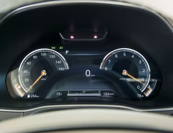 Комбинация приборов 2021–24 Genesis GV80 AWD [North America] '2020–24
