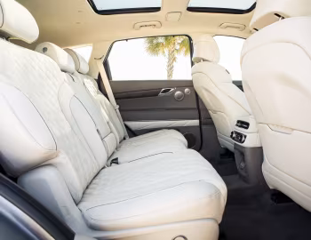 Интерьер 2021–24 Genesis GV80 AWD [North America] '2020–24