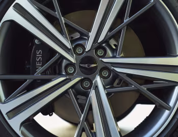 2025–pr. Genesis GV80 Coupe AWD [North America] '2024–pr.