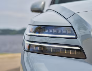 2025–pr. Genesis GV80 Coupe AWD [North America] '2024–pr.