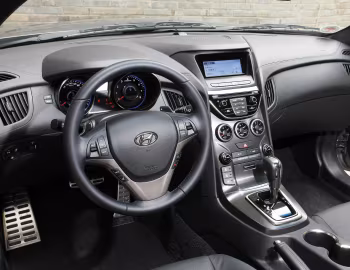 Торпедо Hyundai Genesis Coupe '11.2011–05.2016