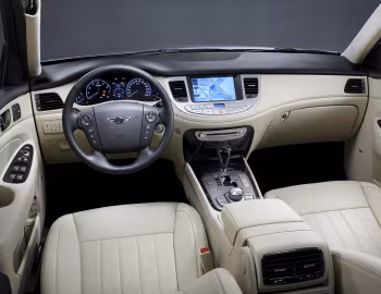 Торпедо Hyundai Genesis Prada (BH) '05.2011–12