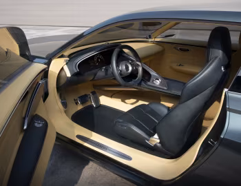Интерьер Genesis X Speedium Coupe '04.2022