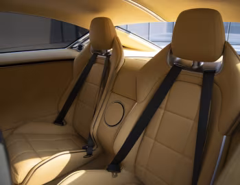 Интерьер Genesis X Speedium Coupe '04.2022