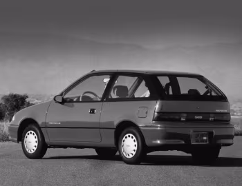 1993 Geo Metro LSi 3-door (1MR08) '1992–93