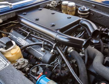 Sous la capuche 1971–73 Maserati Ghibli SS [North America] (AM115/49) '1970–73