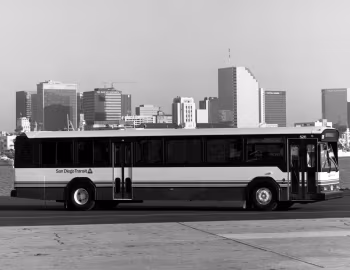 Gillig Phantom 40102TB6V92 '1983–89