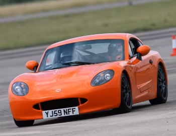 Ginetta G40R '08.2011–pr.