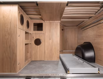 Ambos 2025 Globe-Traveller Explorer 2Z '2024–25