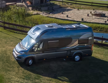 2019–21 Peugeot Boxer Globe-Traveller Voyager Z '2018–21
