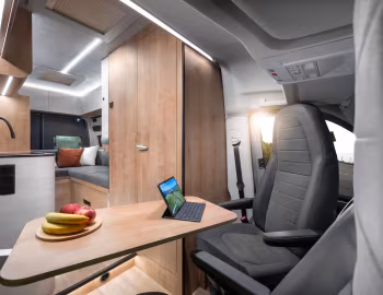 Interior 2025–pr. Globe-Traveller Falcon 2YS '2024–pr.