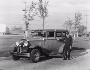 1930 General Motors Cab Model O-10