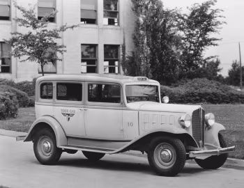 1933 General Motors Cab Model O-14