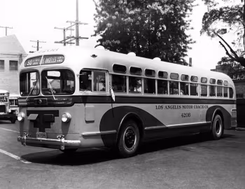 Yellow Coach TD-4502 '1940–41