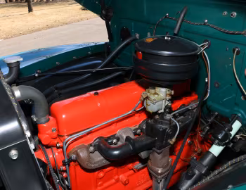 Пад капотам 1954 GMC 100 DeLuxe Pickup (101-24)