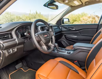 Interior 2017–19 GMC Acadia All Terrain '2016–19