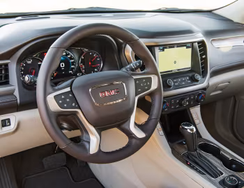 Торпедо 2017–19 GMC Acadia Denali '2016–19