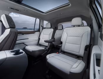 Interior 2024–pr. GMC Acadia Denali '2023–pr.