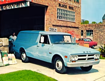 1968 GMC C2500 Panel