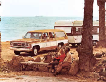 1974 GMC C2500 Suburban