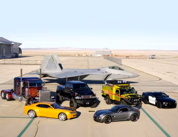 Peterbilt 379 "Optimus Prime", Chevrolet Camaro "Bumblebee" Concept, GMC C4500 TopKick "Ironhide", Pontiac Solstice GXP "Jazz", Hummer H2 Search & Rescue "Ratchet", Saleen S281 Extreme "Barricade"