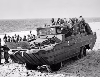 GMC DUKW 353 '04.1941–45