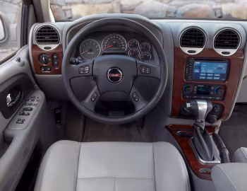 Передня панель 2002–09 GMC Envoy '2001–08