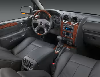 Interior 2006–08 GMC Envoy Denali '2005–08