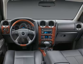 Front Panel 2006–08 GMC Envoy Denali '2005–08