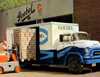 1957 GMC F 370