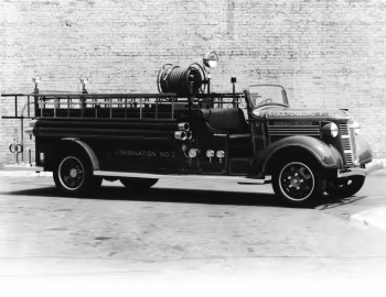 1937 GMC T-18 Firetruck