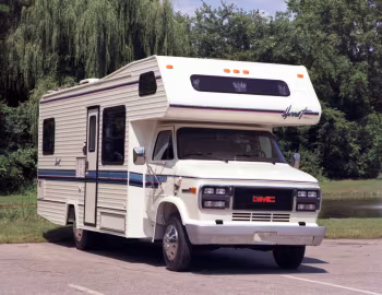 1992–96 GMC G3500 Vandura Hornet Motorhome