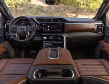 Передня панель 2022–н.ч. GMC Sierra Denali Ultimate Crew Cab [Mexico] '2021–н.ч.
