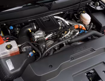 Under The Hood 2011–14 GMC Sierra 2500 HD Denali Crew Cab Z71 '2010–14