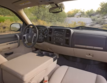 Интерьер 2007–10 GMC Sierra Extended Cab '2006–10