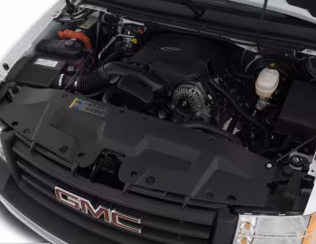 Под капотом 2007–10 GMC Sierra Regular Cab '2006–10