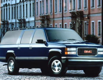 1994–99 GMC Suburban [North America] '1993–99