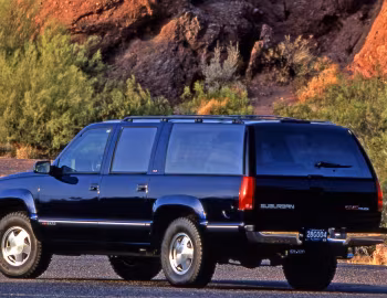 1994–99 GMC Suburban [North America] '1993–99