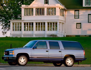 1994–99 GMC Suburban [North America] '1993–99