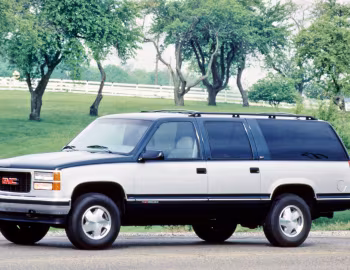 1994–99 GMC Suburban [North America] '1993–99