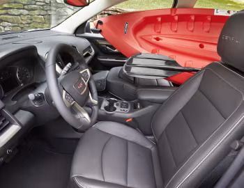 Интерьер 2018–21 GMC Terrain Denali '2017–21