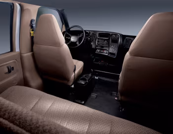 Интерьер 2006–10 GMC TopKick C4500 Pickup '2005–07.2009