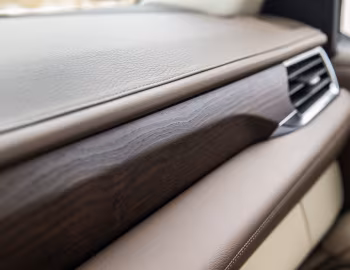 Intérieur 2021–24 GMC Yukon Denali [North America] '2020–24