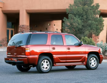 2001–06 GMC Yukon Denali (GMT820) '2000–06